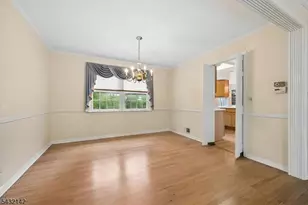 48 Walnut Cir, Bernards Township, NJ 07920 - Photo 7