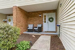 113 Saratoga Square, Wayne, NJ 07470 - Photo 1