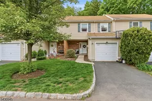 113 Saratoga Square, Wayne, NJ 07470 - Photo 3