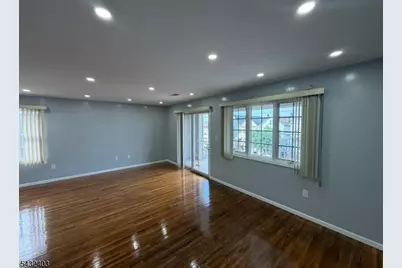 555 1st Ave, Elizabeth, NJ 07206 - Photo 3