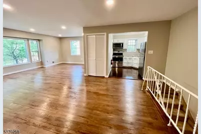 28 Brandywyne Dr, Florham Park, NJ 07932 - Photo 5