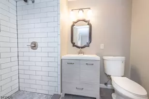28 Brandywyne Dr, Florham Park, NJ 07932 - Photo 21