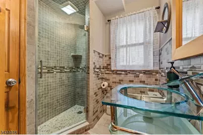 8 Garry St, Manville, NJ 08835 - Photo 13