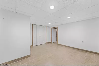 8 Garry St, Manville, NJ 08835 - Photo 21