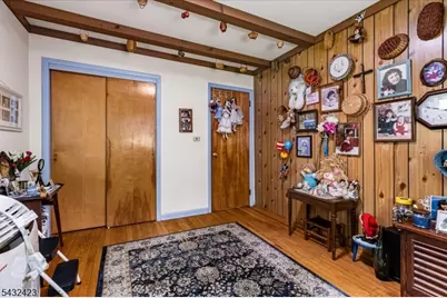 111 E Mountain Rd, Hillsborough Township, NJ 08844 - Photo 15