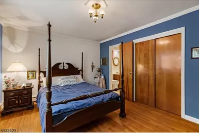 111 E Mountain Rd, Hillsborough Township, NJ 08844 - Photo 11