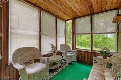 111 E Mountain Rd, Hillsborough Township, NJ 08844 - Photo 17
