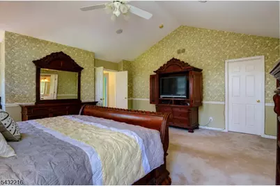 5 Pauma Valley Ct, Montgomery Township, NJ 08558 - Photo 17
