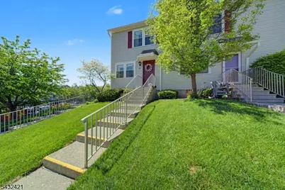 825 Sierra Dr, Independence Township, NJ 07840 - Photo 3