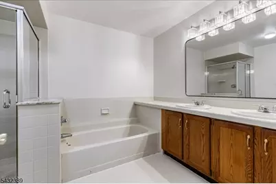 10 Exeter Rd, Bedminster Township, NJ 07921 - Photo 19