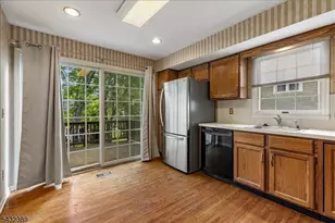 10 Exeter Rd, Bedminster Township, NJ 07921 - Photo 9
