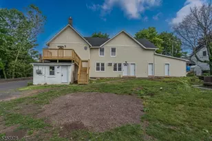 13 Maple St, Milford, NJ 08848 - Photo 1