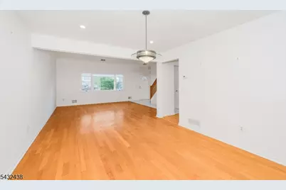 9 Sycamore Ln, Piscataway Township, NJ 08854 - Photo 5