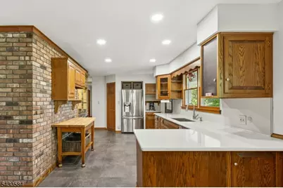 783 Long Hill Rd, Long Hill Township, NJ 07933 - Photo 15