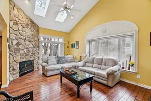 118 Coppertree Ct, Edison, NJ 08820 - Photo 5