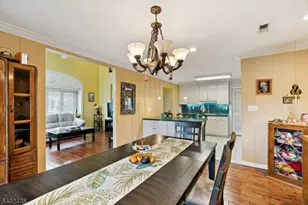 118 Coppertree Ct, Edison, NJ 08820 - Photo 9