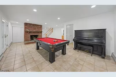 1127 Dark Moon Rd, Frelinghuysen Township, NJ 07860 - Photo 37