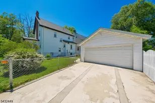 26 Lafayette Ave, East Orange, NJ 07017 - Photo 29