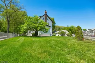 26 Lafayette Ave, East Orange, NJ 07017 - Photo 33
