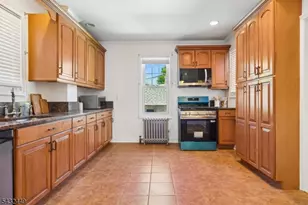 26 Lafayette Ave, East Orange, NJ 07017 - Photo 11
