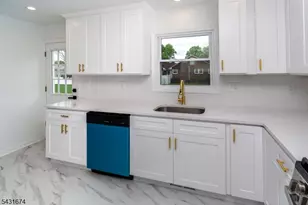 69 Fairmont Ave, Somerville, NJ 08876 - Photo 15