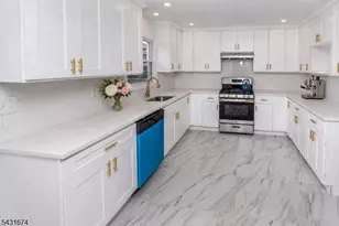 69 Fairmont Ave, Somerville, NJ 08876 - Photo 13