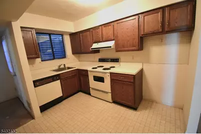 3 Ridgedale Dr, Clinton Township, NJ 08801 - Photo 7