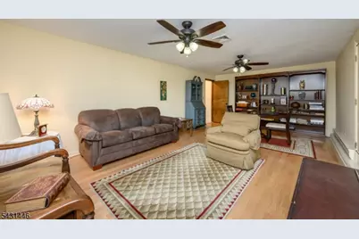 1 Ash Ln, Parsippany, NJ 07034 - Photo 19
