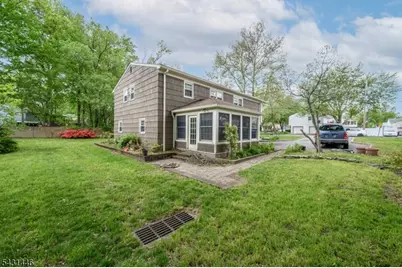 1 Ash Ln, Parsippany, NJ 07034 - Photo 29