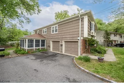 1 Ash Ln, Parsippany, NJ 07034 - Photo 33