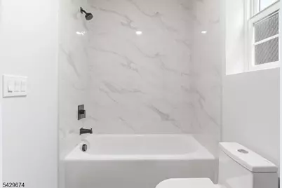 129 Mt Pleasant Ave #1, Newark, NJ 07104 - Photo 7