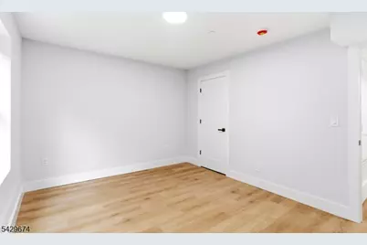 129 Mt Pleasant Ave #1, Newark, NJ 07104 - Photo 11