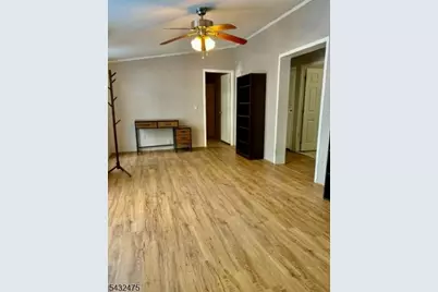 600 Pulis Ave #113, Mahwah Twp., NJ 07430 - Photo 5