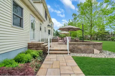 4 Harman Ct, Hillsborough Township, NJ 08844 - Photo 27