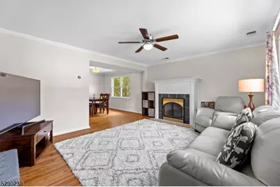 161 River Dr, Parsippany, NJ 07034 - Photo 5