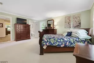 7 Pontiac Dr, Wayne, NJ 07470 - Photo 15