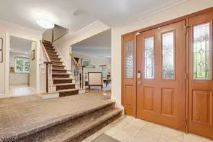 7 Pontiac Dr, Wayne, NJ 07470 - Photo 3