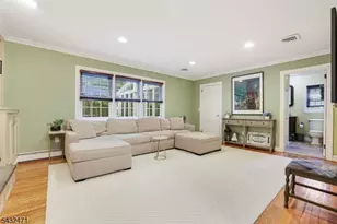 7 Pontiac Dr, Wayne, NJ 07470 - Photo 11