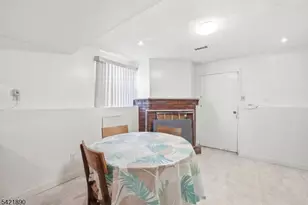674 Berkeley Ave, Orange, NJ 07050 - Photo 19