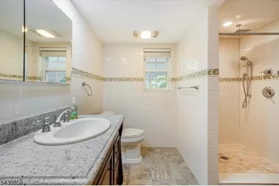 6 Driftway, Roseland, NJ 07068 - Photo 29