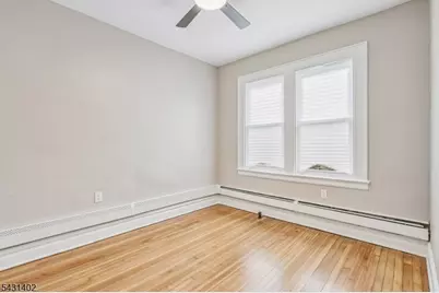 301 E 9th Ave, Roselle, NJ 07203 - Photo 13