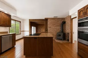 13 Hamden Rd, Franklin Township, NJ 08822 - Photo 15