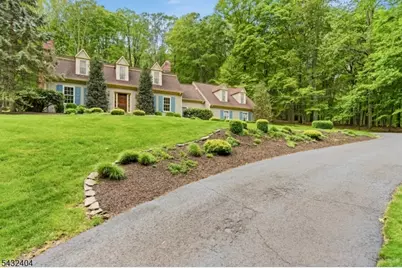 13 Hamden Rd, Franklin Township, NJ 08822 - Photo 3