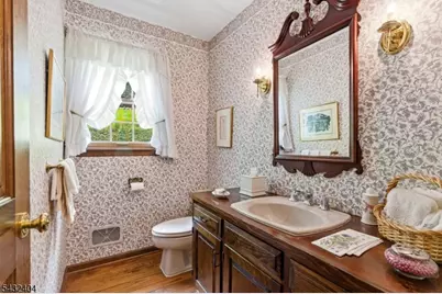 13 Hamden Rd, Franklin Township, NJ 08822 - Photo 19