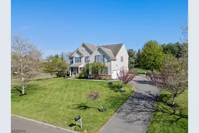 1 Tanager Dr, Raritan Township, NJ 08551 - Photo 3