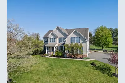 1 Tanager Dr, Raritan Township, NJ 08551 - Photo 7