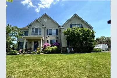 1 Tanager Dr, Raritan Township, NJ 08551 - Photo 5