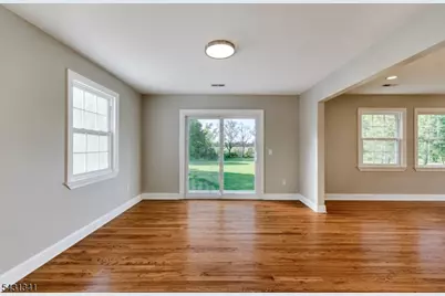 540 Blackpoint Rd, Hillsborough Township, NJ 08844 - Photo 9