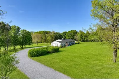 540 Blackpoint Rd, Hillsborough Township, NJ 08844 - Photo 23