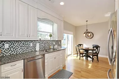 8 Riverbend Ct, New Providence, NJ 07974 - Photo 9